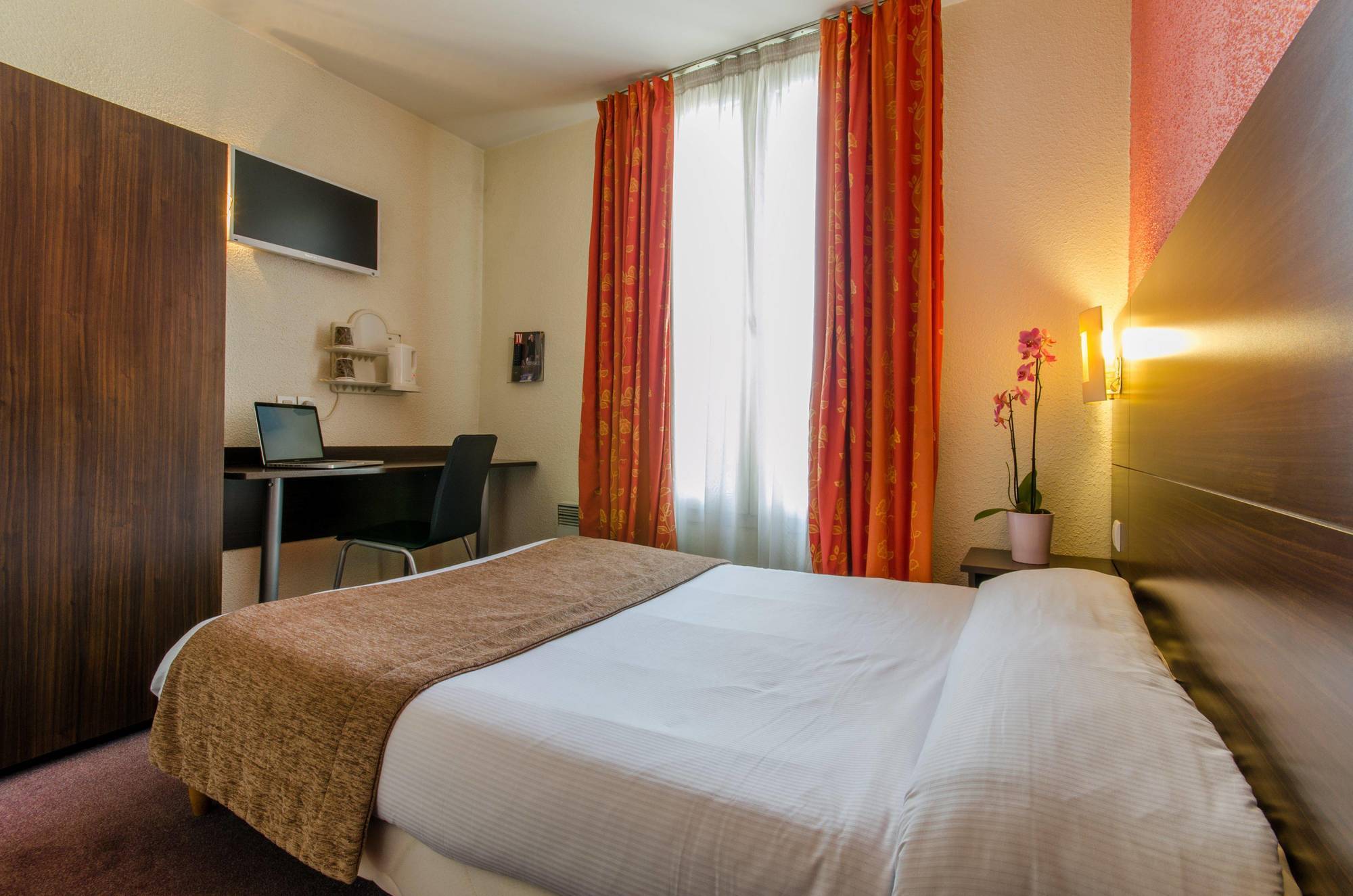Hotel Arc Paris Porte d'Orléans Montrouge Esterno foto