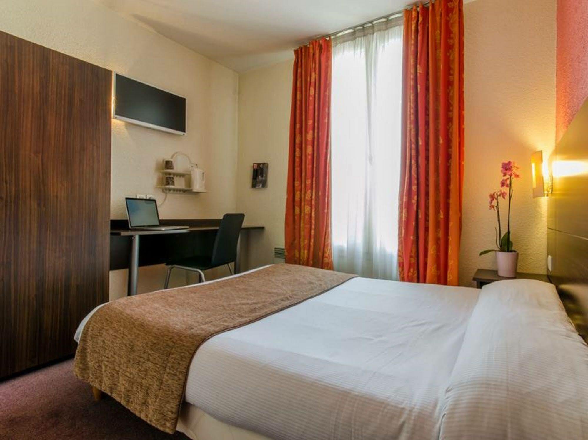 Hotel Arc Paris Porte d'Orléans Montrouge Esterno foto