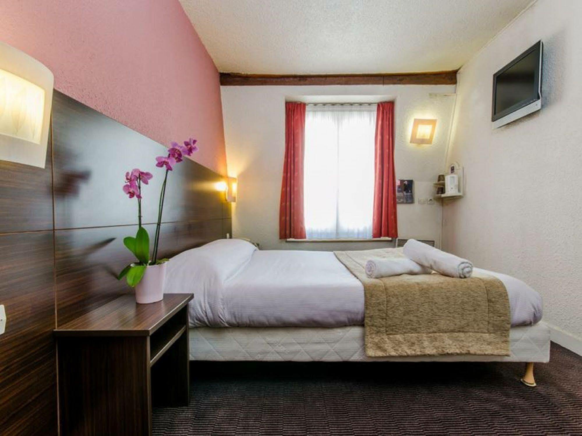 Hotel Arc Paris Porte d'Orléans Montrouge Esterno foto